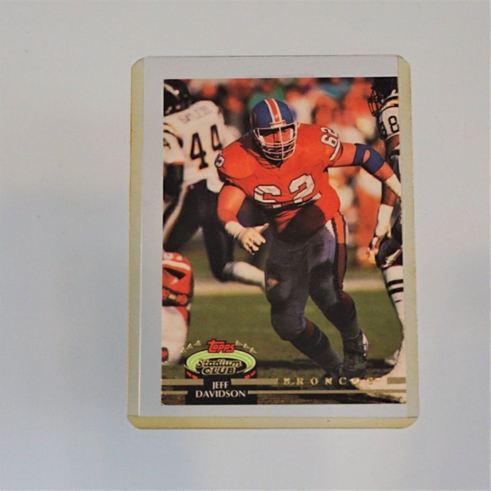 1992 Topps Stadium Club Football Card Jeff Davidson Denver Broncos #567